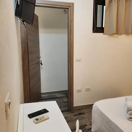 Aliga Nocleg ze śniadaniem *